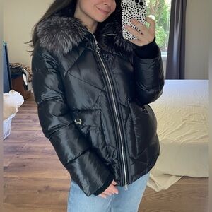 NEW!! Never worn winter jacket with detachable natural silver fox fur.